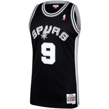 Load image into Gallery viewer, Tony Parker San Antonio Spurs Mitchell &amp; Ness 2001-02 Hardwood Classics Swingman Jersey – Black
