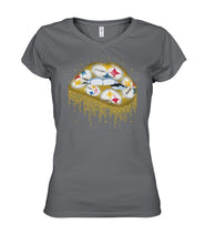 Load image into Gallery viewer, Pittsburgh-Steelers Twinkle Lips Tshirt - Ladies V-Neck