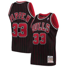 Load image into Gallery viewer, Scottie Pippen Chicago Bulls Mitchell &amp; Ness 1995-96 Hardwood Classics Authentic Jersey - Black